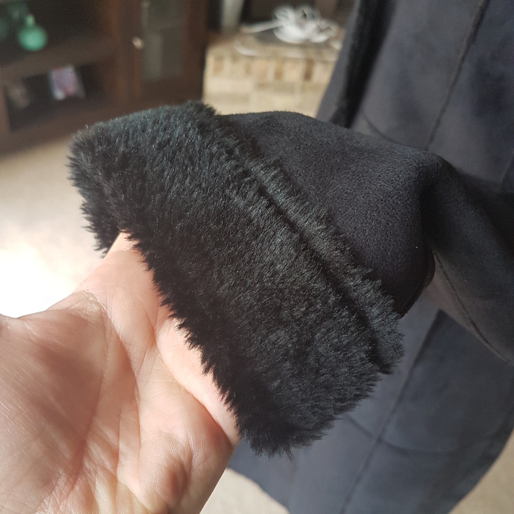 Black Faux Suede Faux Fur Shearling Coat from Italy - Picture 5 of 14